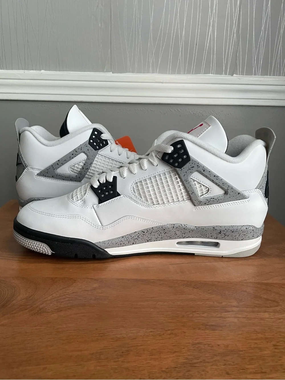 Nike Air Jordan 4 Retro White Cement Summit White Fire Red Men’s Size 13 FV5029-